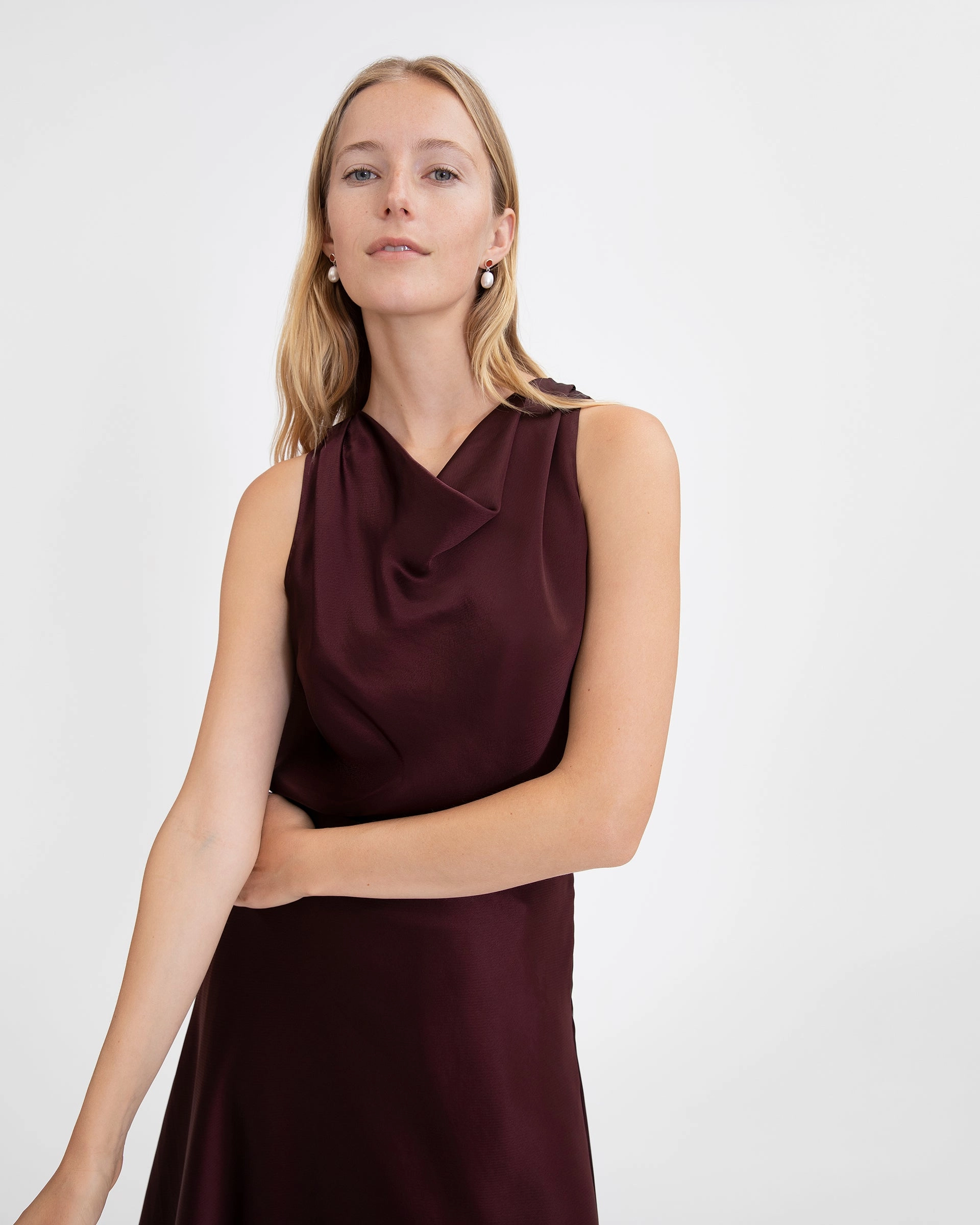 Clorinda Top VNeckline