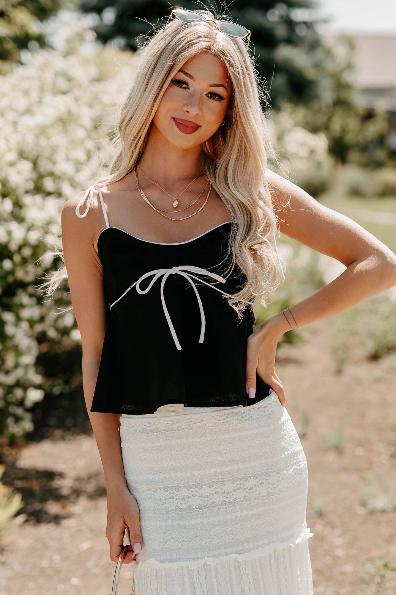 The Air I Breathe Linen Shoulder Tie Tank Top (Black) MultiFunctionalDesign