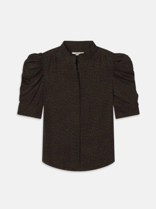 The Gillian Top Leopard Cozy Fit WrinkleResistant Fabric