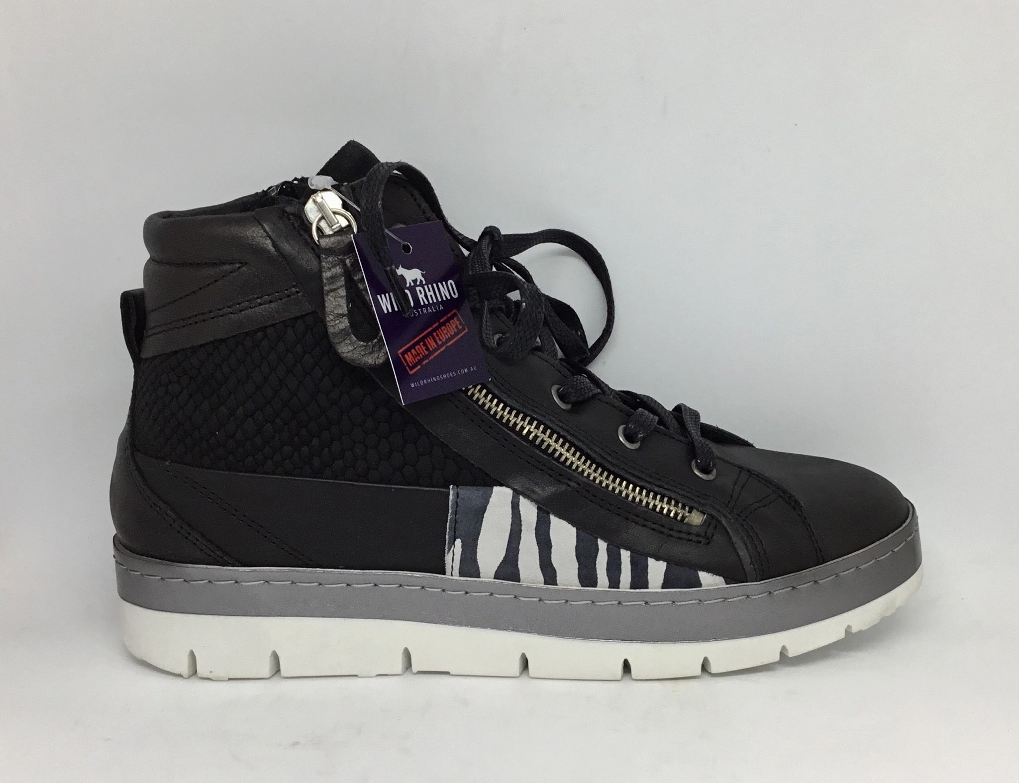 Wild Rhino Lynt High Top Boot MemoryFoam Rough Path