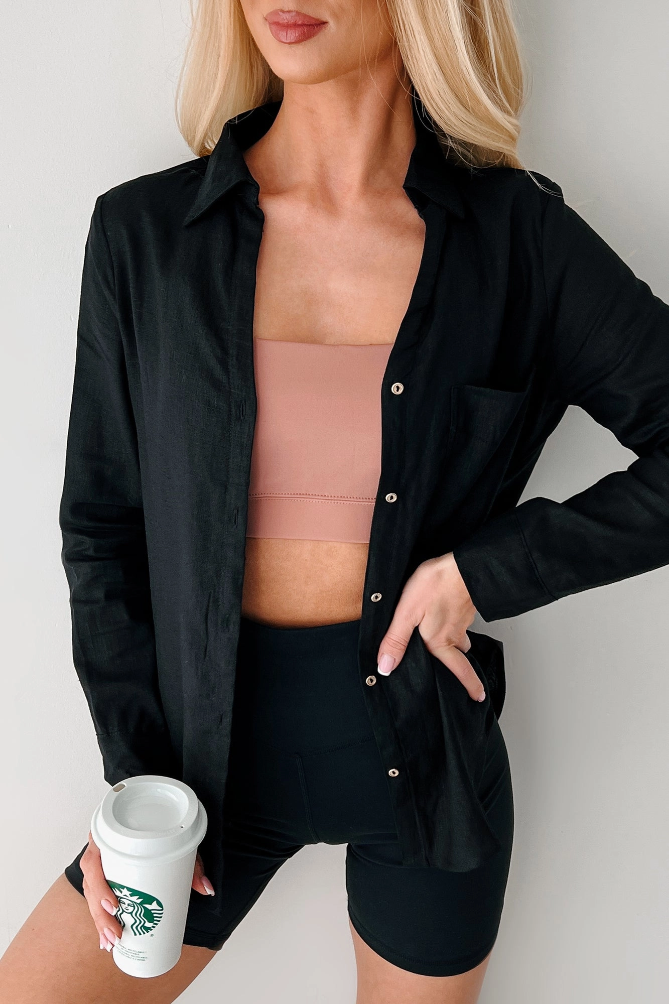 YarnBlend MinimalistStyle Timeless Appeal Linen Button-Up Top (Black)