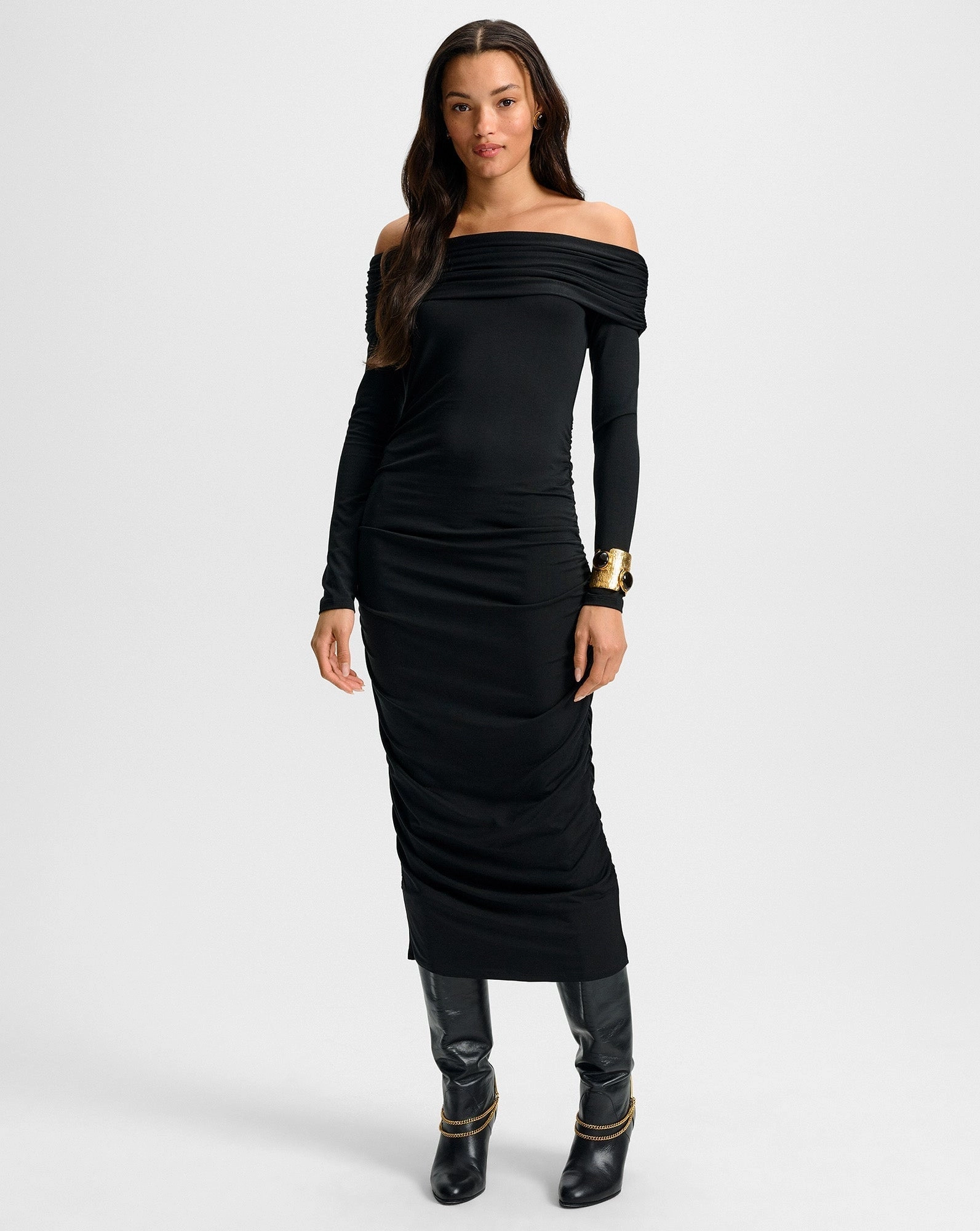 Sleek Comfort Bless Touch Tinette Off-The-Shoulder Midi Dress Black