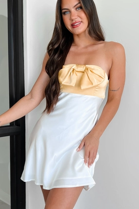 BiasCutSilhouette Classic Touch Guests To Impress Strapless Satin Mini Dress (White/Yellow)