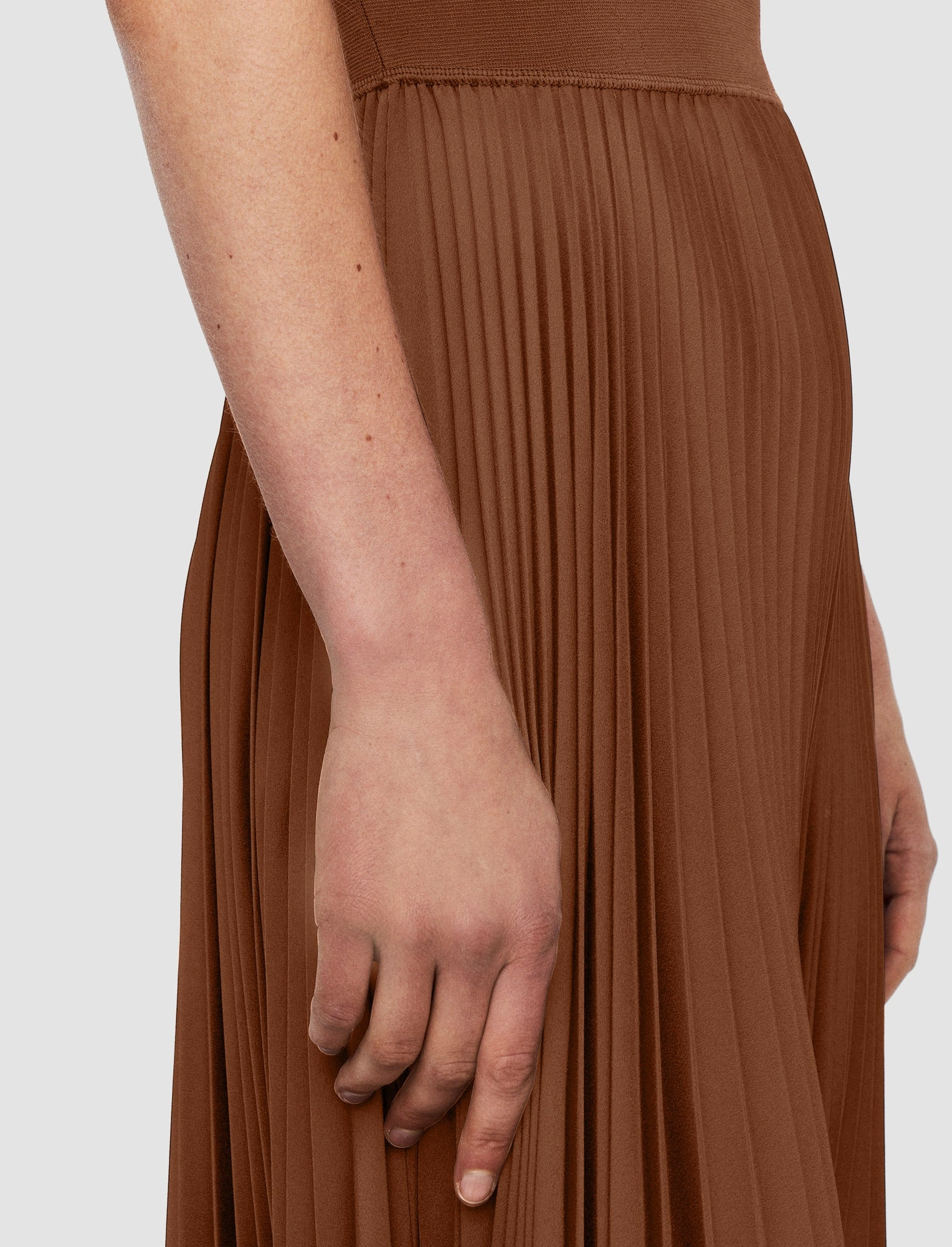 Knit Weave Pliss Dera Dress Relaxed-fit gown