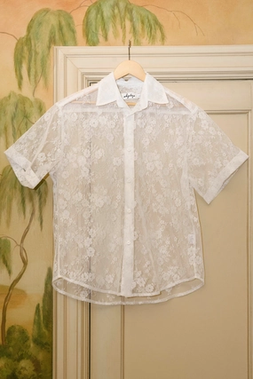 Trev Button Down (Sizes L, XL) UltravioletProtectionFabric Scoop Neck Shape