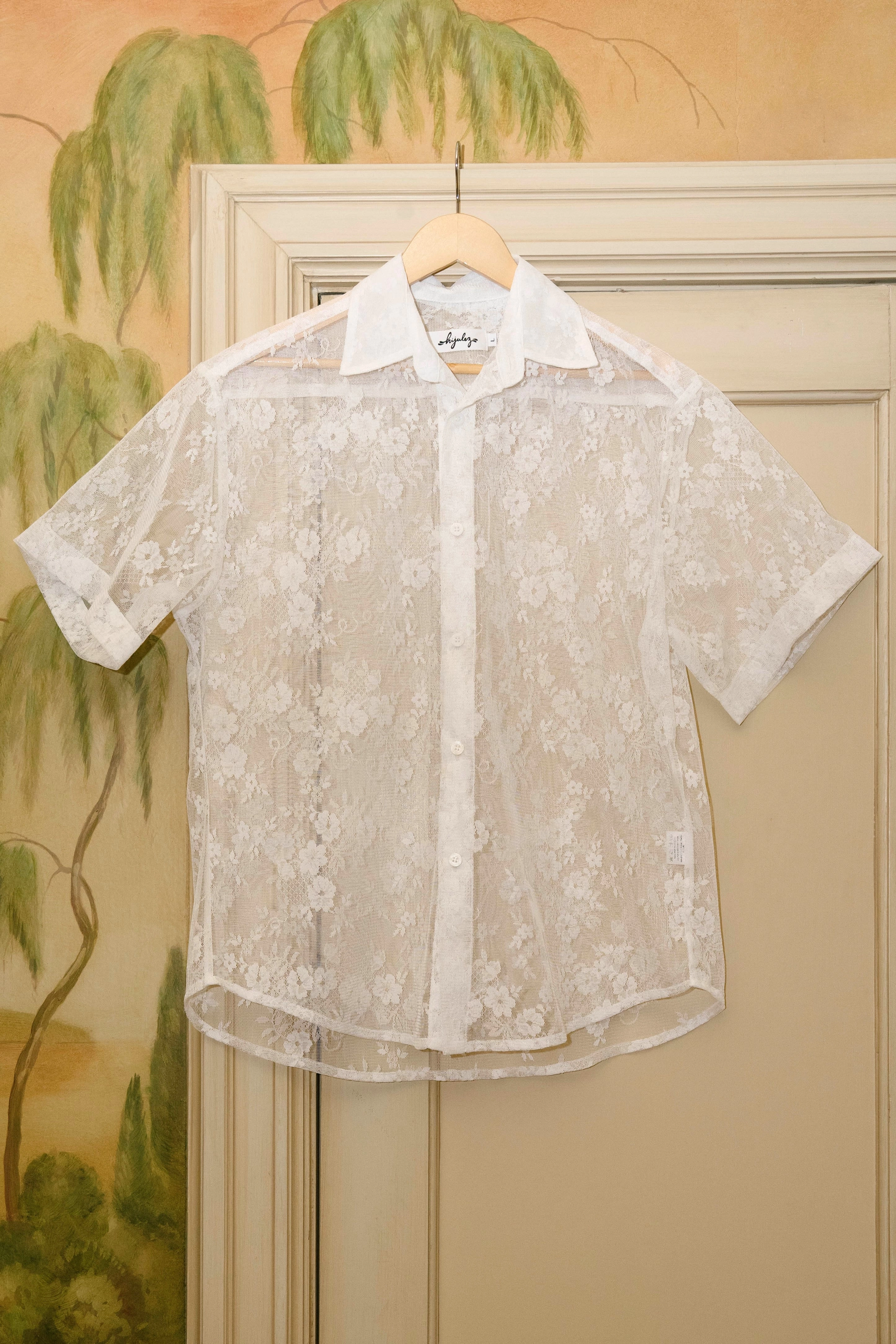 Trev Button Down (Sizes L, XL) UltravioletProtectionFabric Scoop Neck Shape