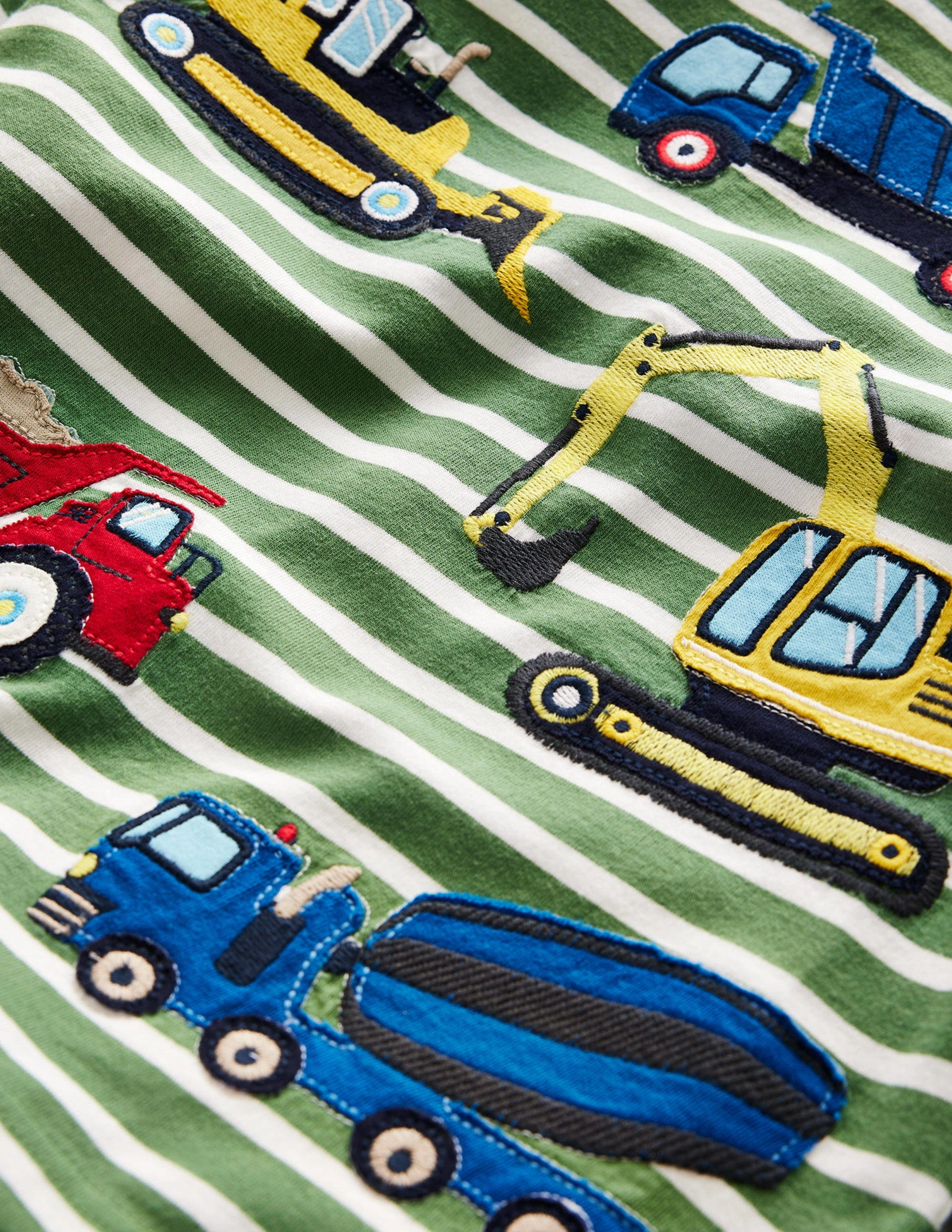 ButterSoftTexture Truck Appliqu T-shirt-Safari Green/Ivory