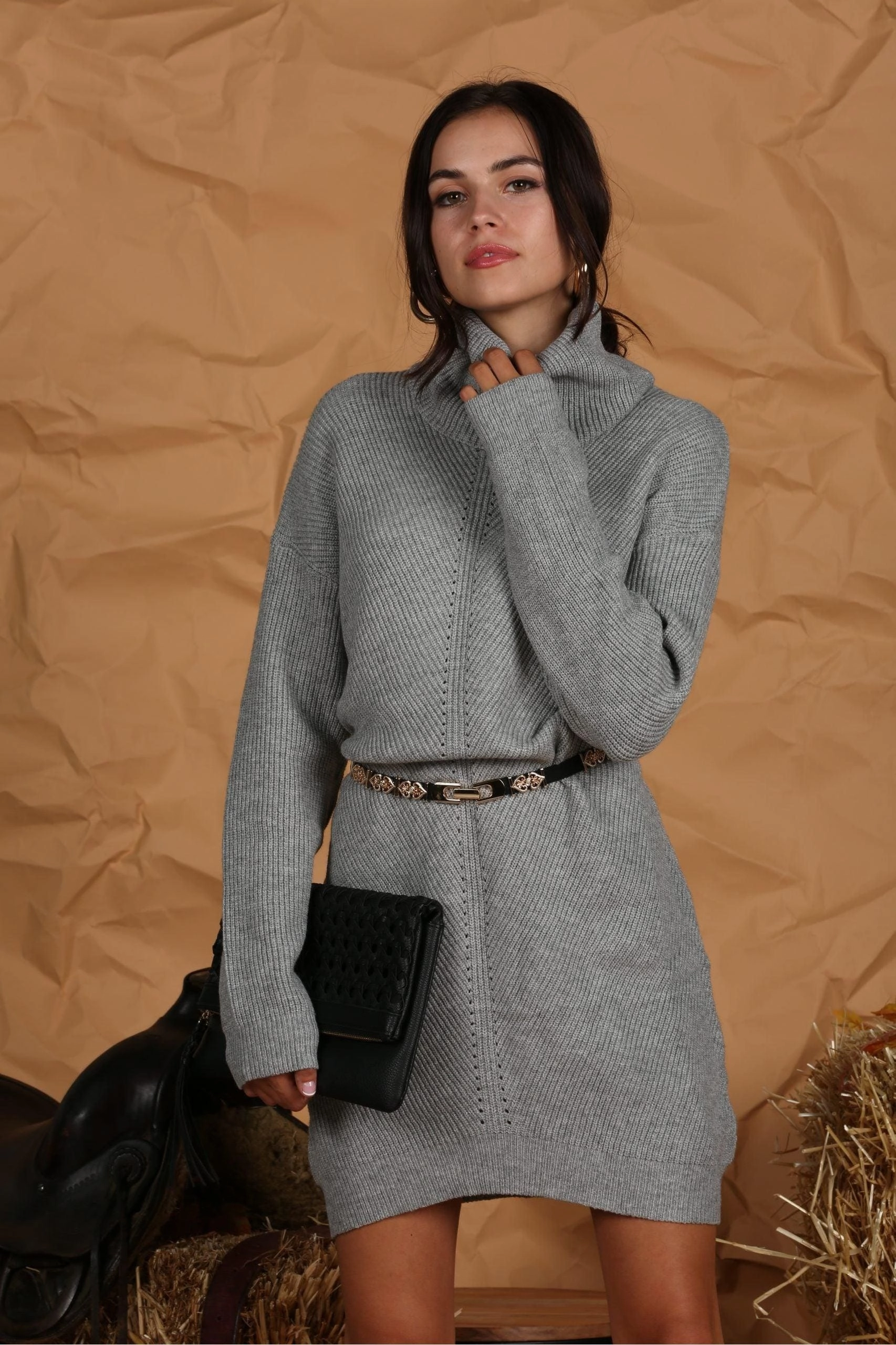 Flexible Hemline TURTLE NECK MIDI KNIT SWEAT DRESS