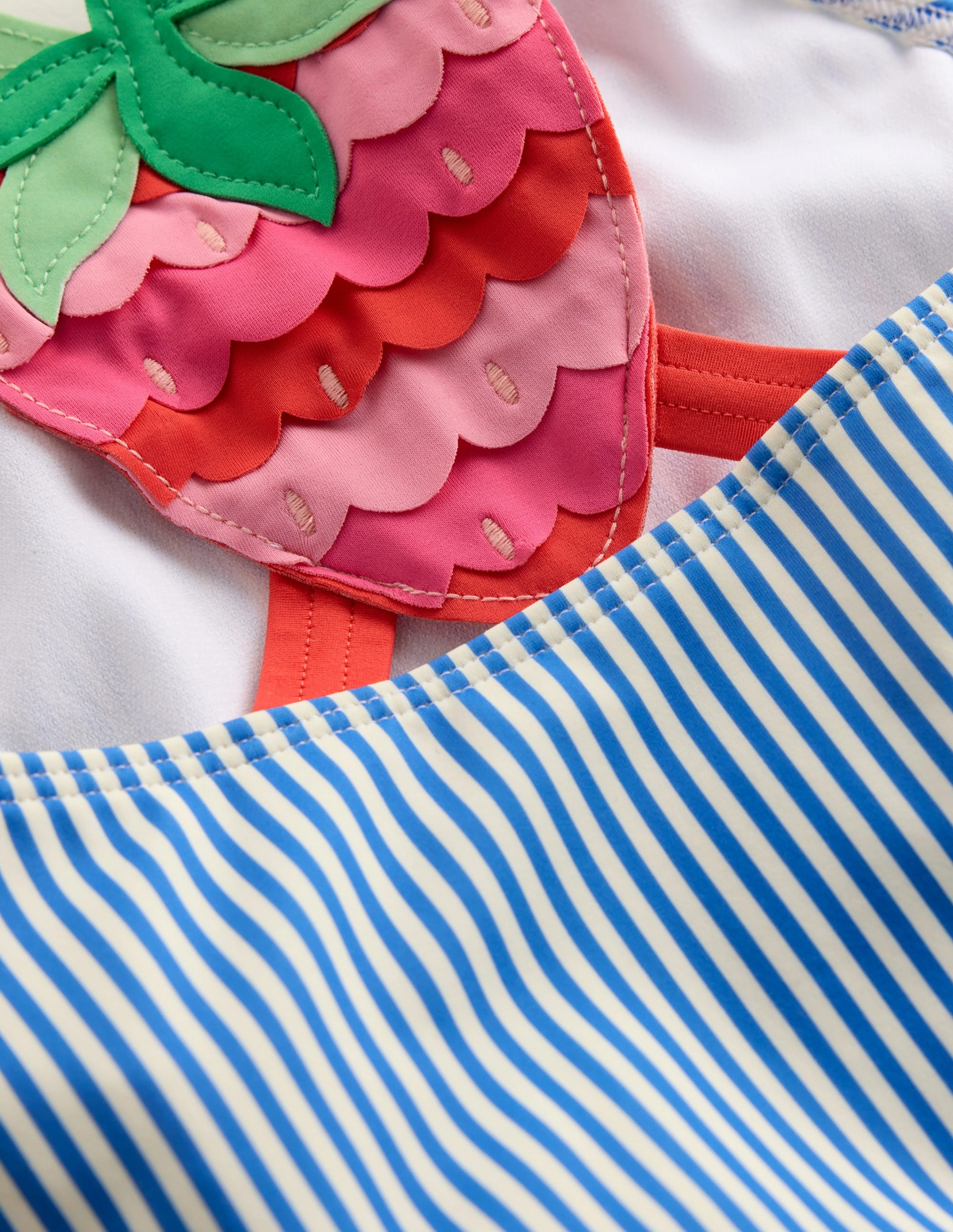 Two-Tone-Design Applique Back Swimsuit-Blue Strawberry