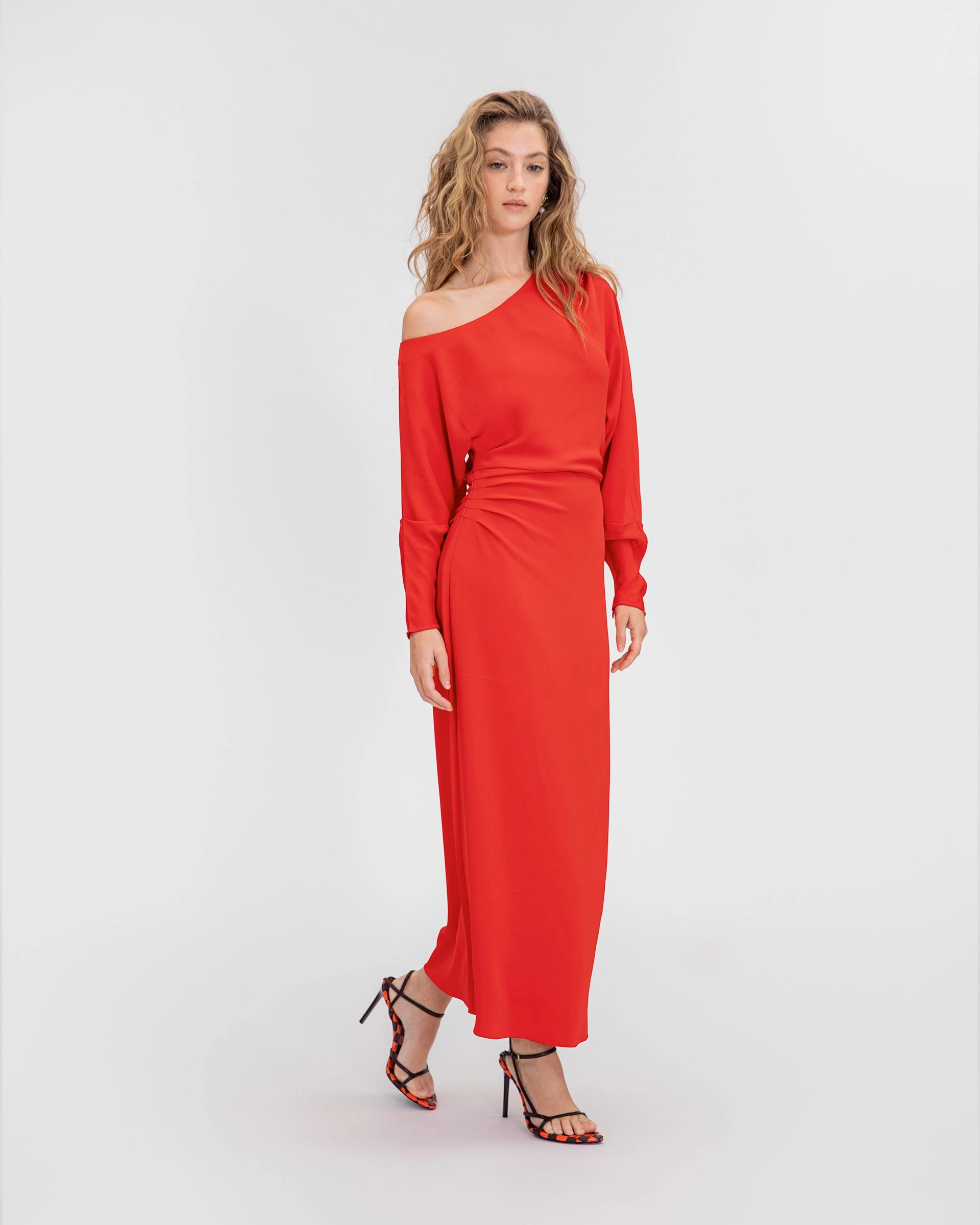 Georgie Dress Front-Pocket Sleek and Sleek