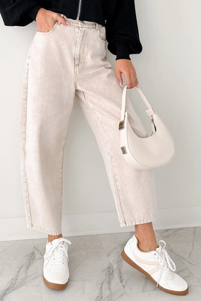 Stretch Material Calloway High Rise Barrel Jeans (Washed Ecru)