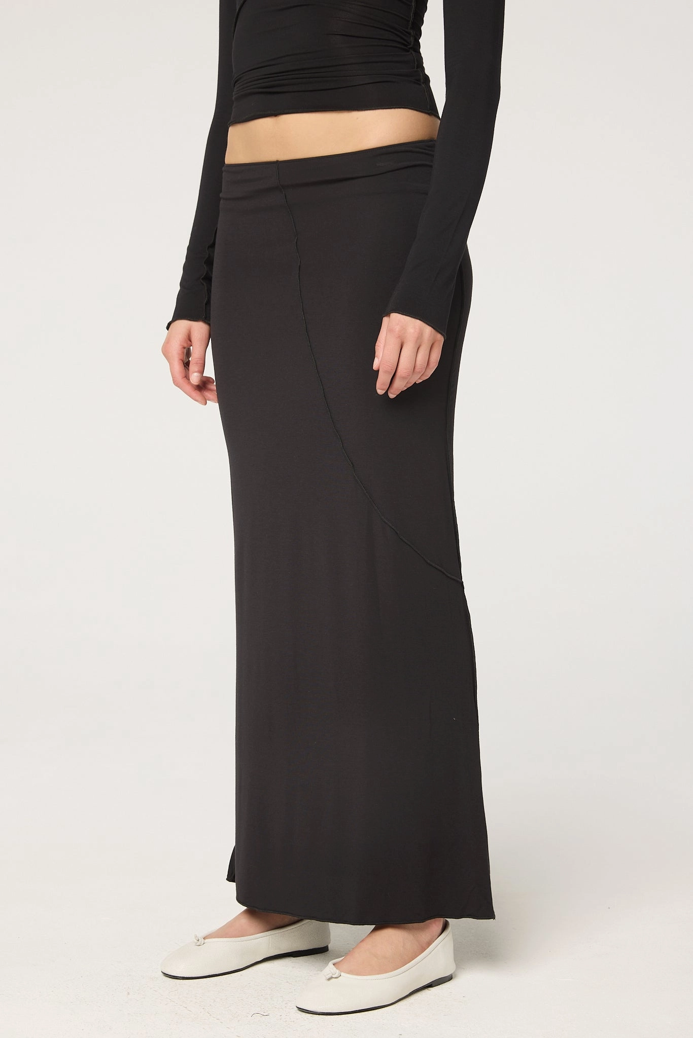 Comfort Layer Wrinkle resistant fabric VANA SKIRT