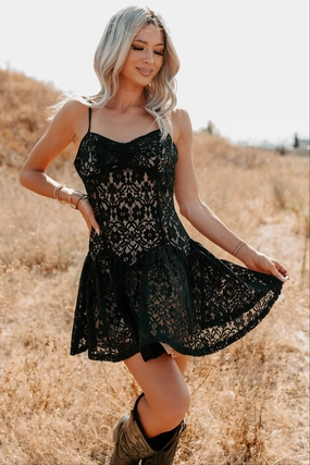 Fluid Shape Chill Vibes Velvet Dawn Floral Lace Mini Dress (Black)
