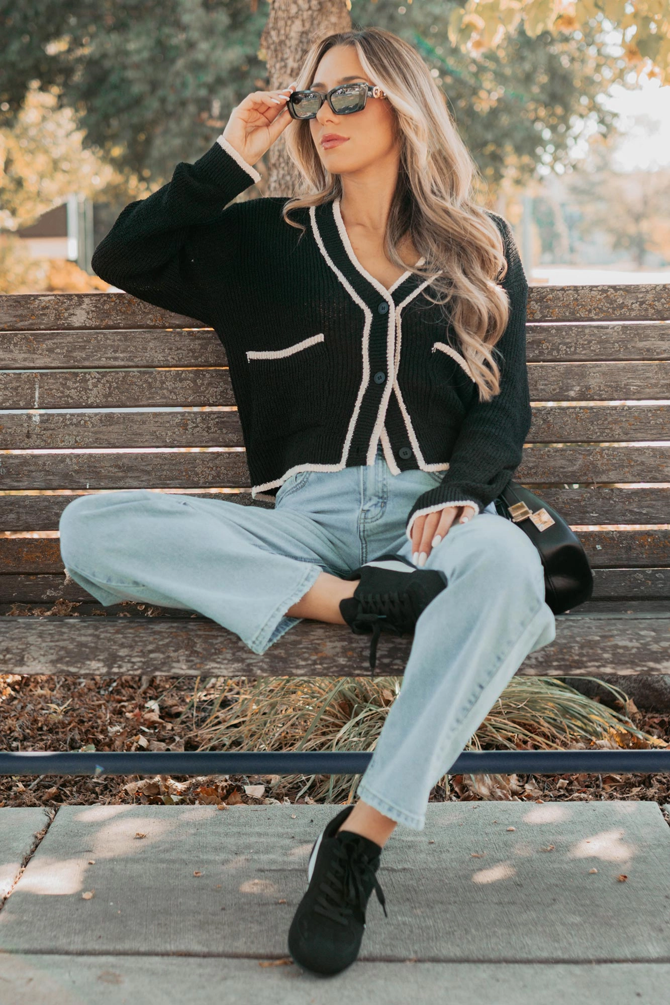 Comfort Current Contrast Button-Up Cardigan (Black) Modern Look TexturedSurface