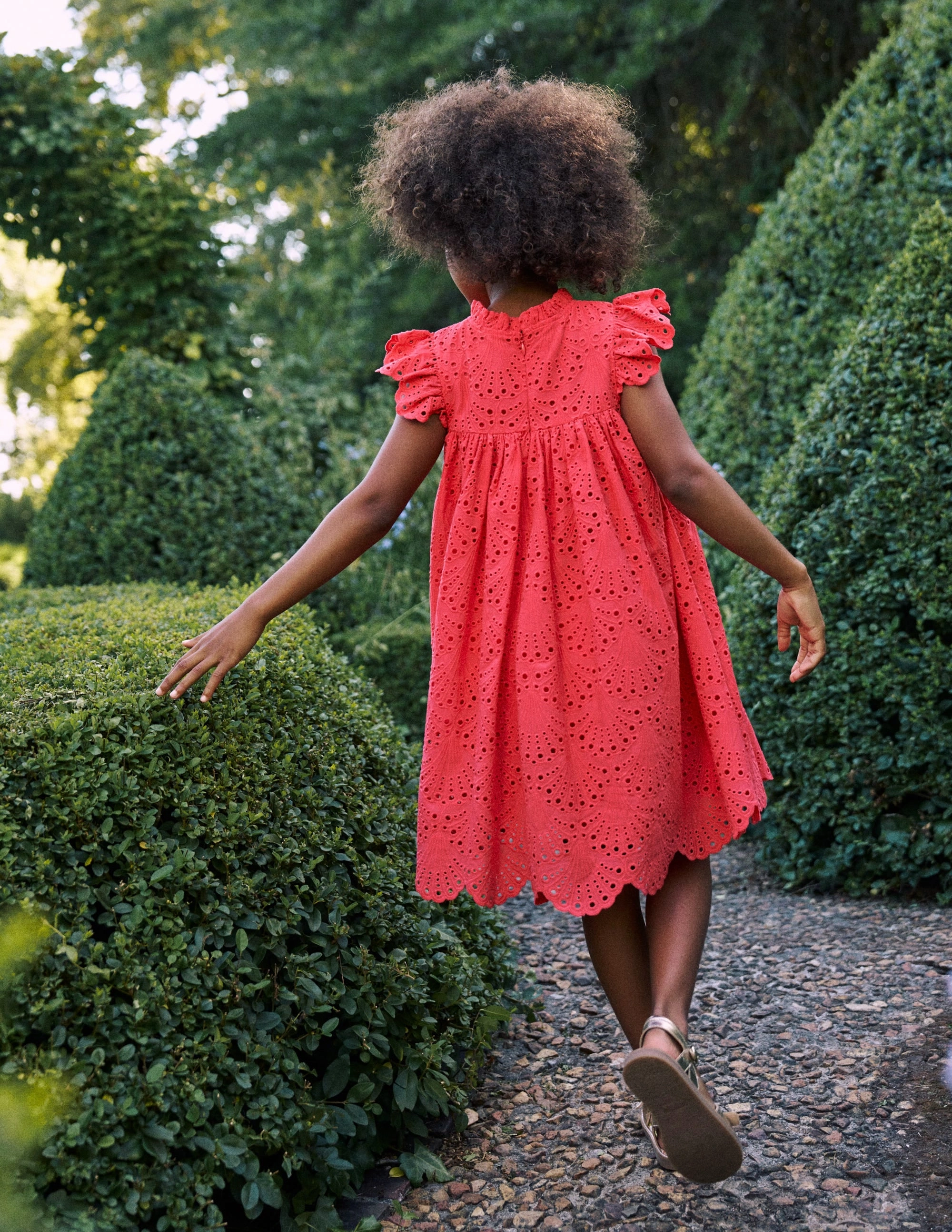 Romantic Mood Subtle Glow Scallop Broderie Dress-Camelia Pink