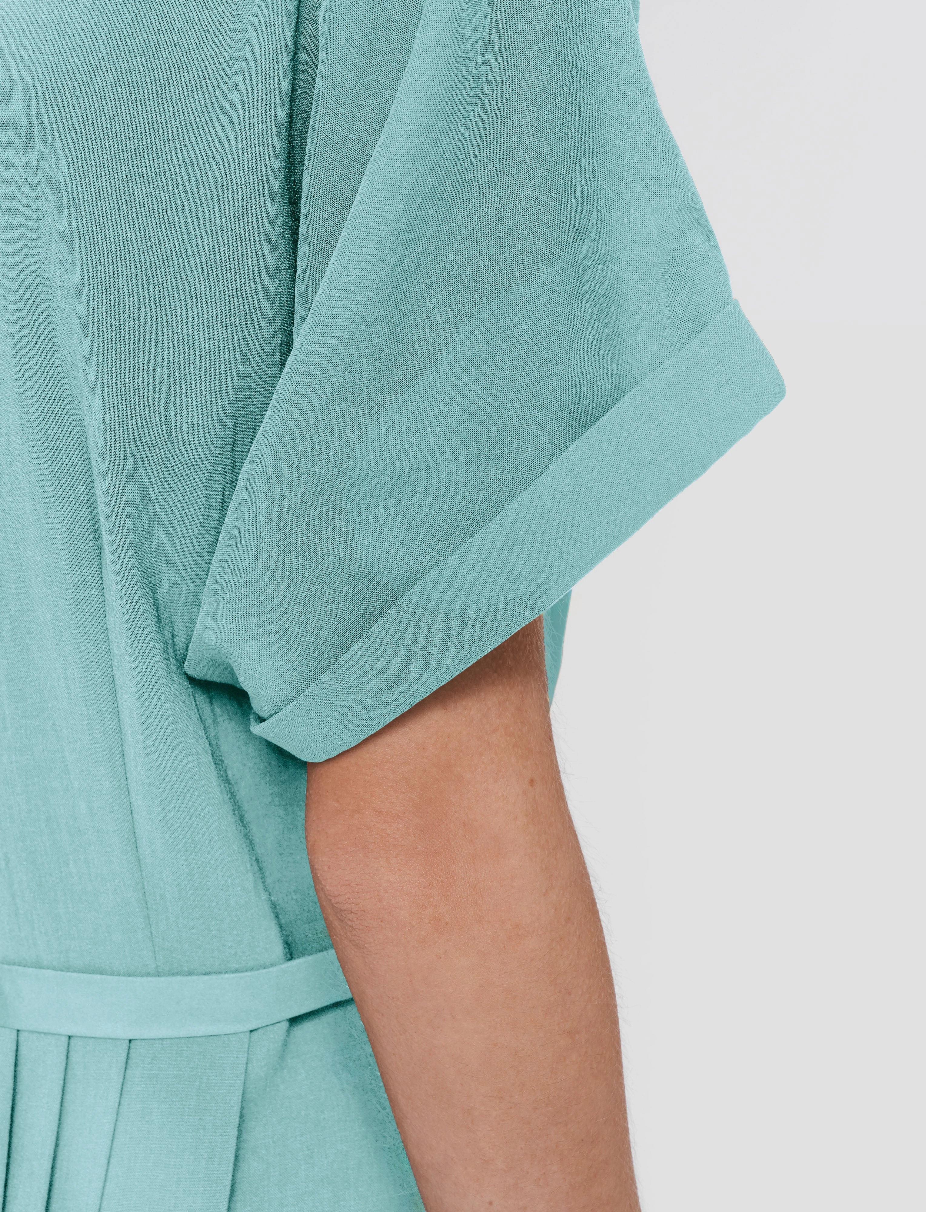 Night Vibes Refined Line Sofia Airy Pliss Jumpsuit