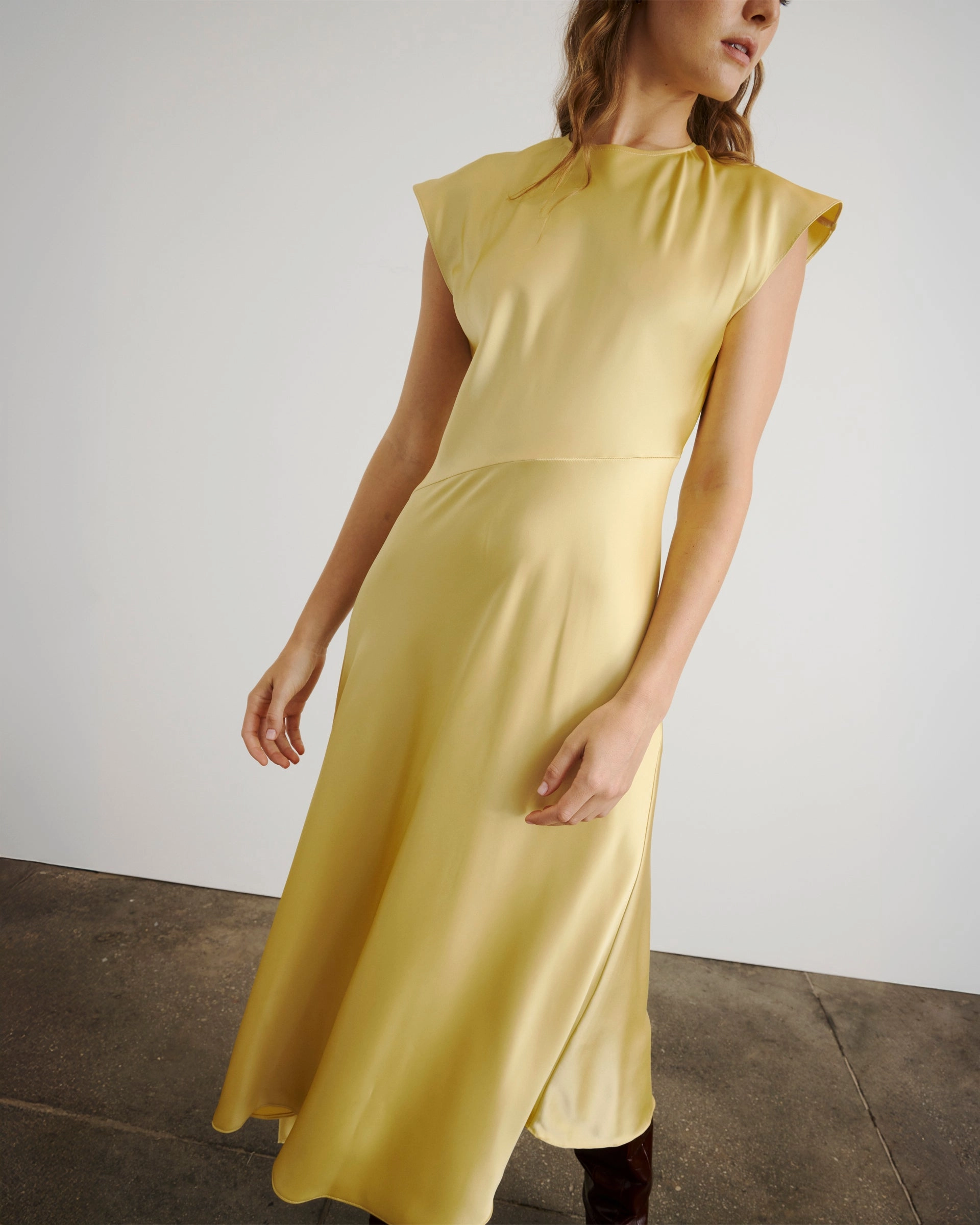 Violeta Dress Smooth Surface