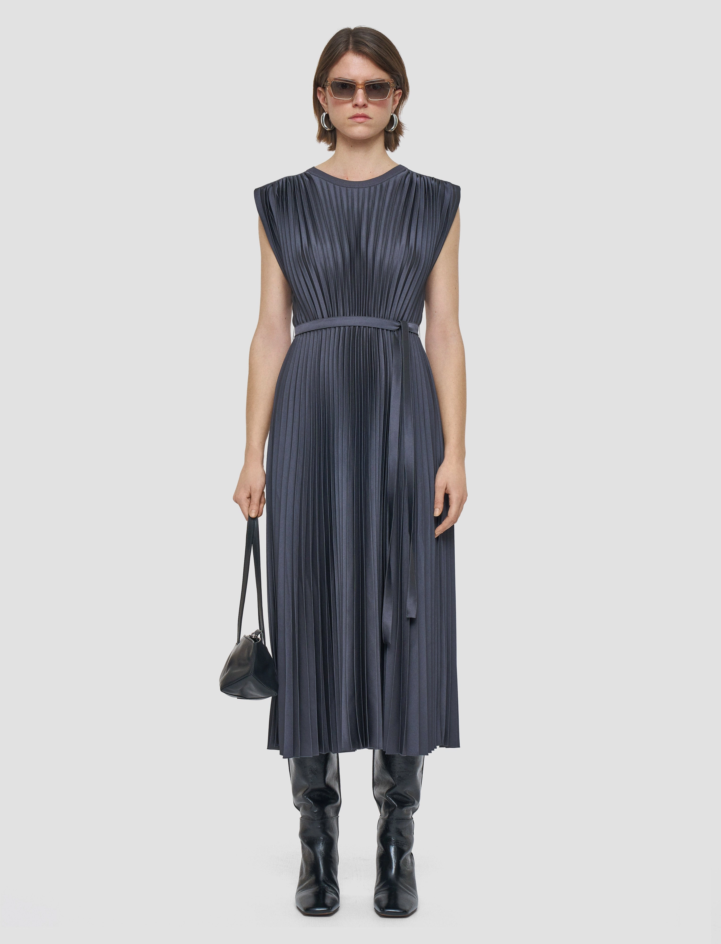 Volta Knit Weave Pliss Dress Sophisticated and Relaxed Semi Sheer
