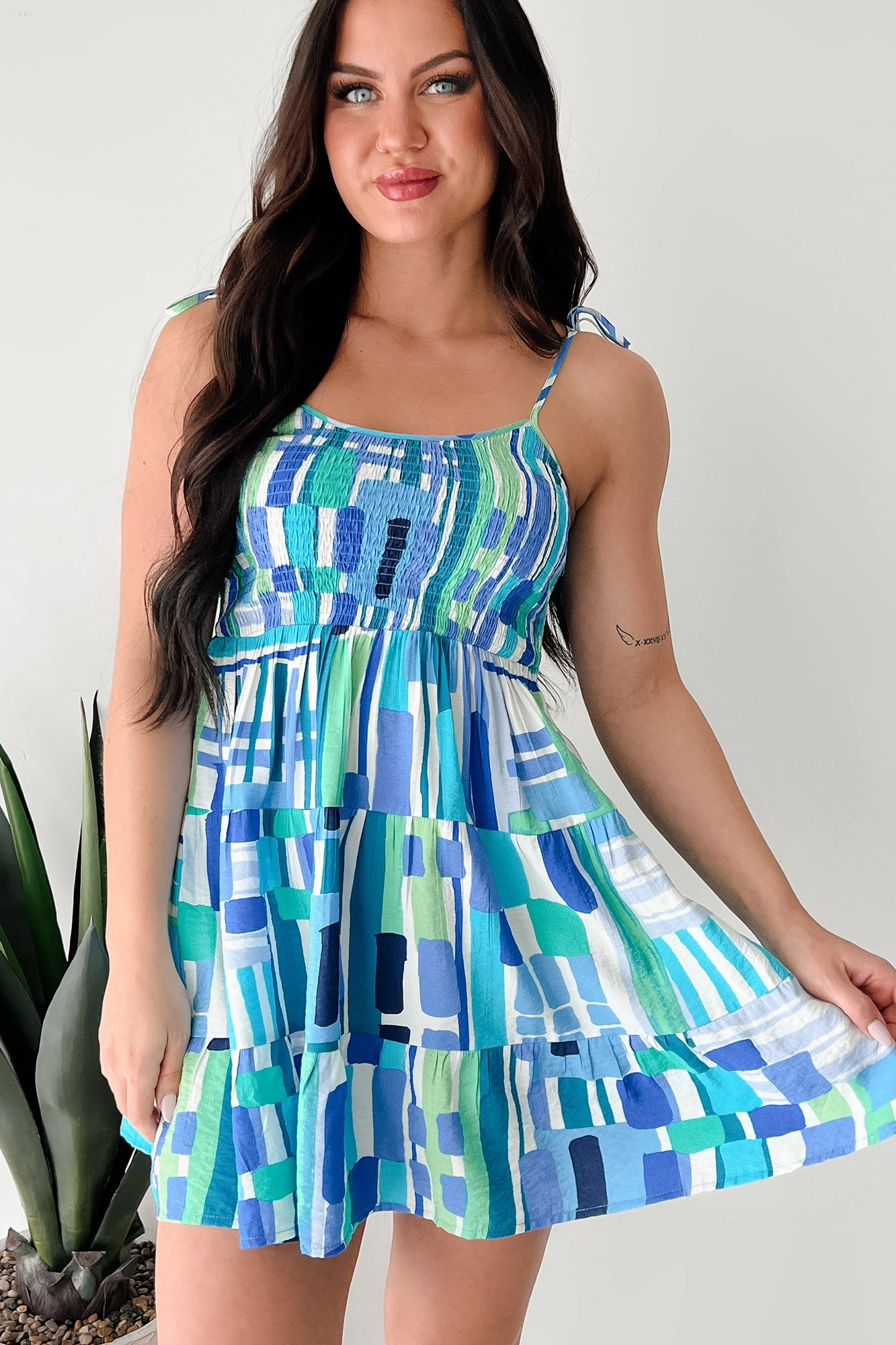 Calm Style Wild Wishes Sleeveless Abstract Mini Dress (Blue/Multi)