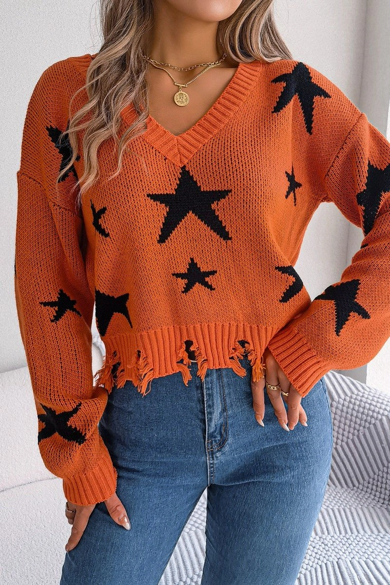 Multi Panel Cut BoxySilhouette WOMEN STAR PRINTING DISTRESSED HEM KNIT SWEATER