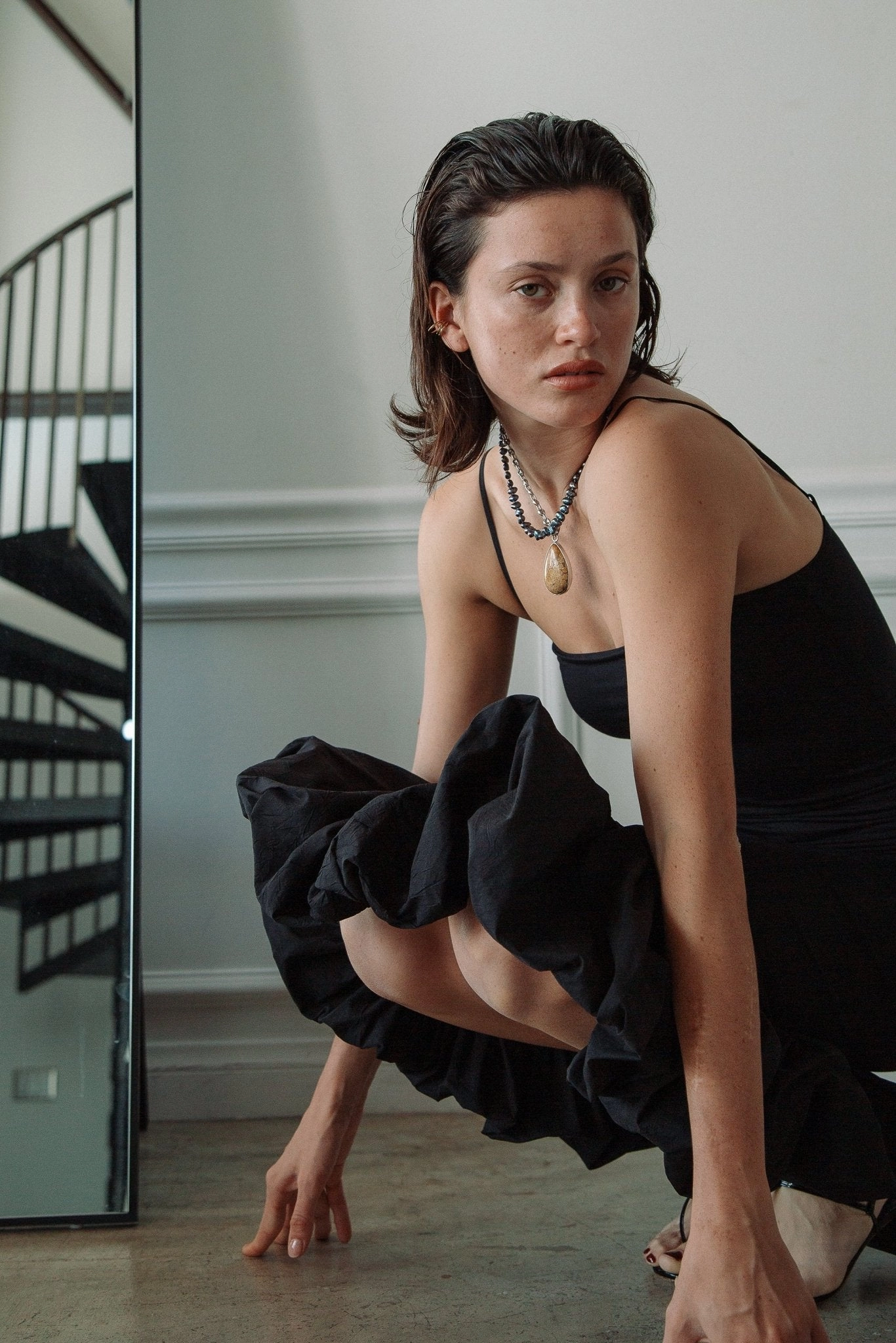 YONAS DRESS Feminine Layers