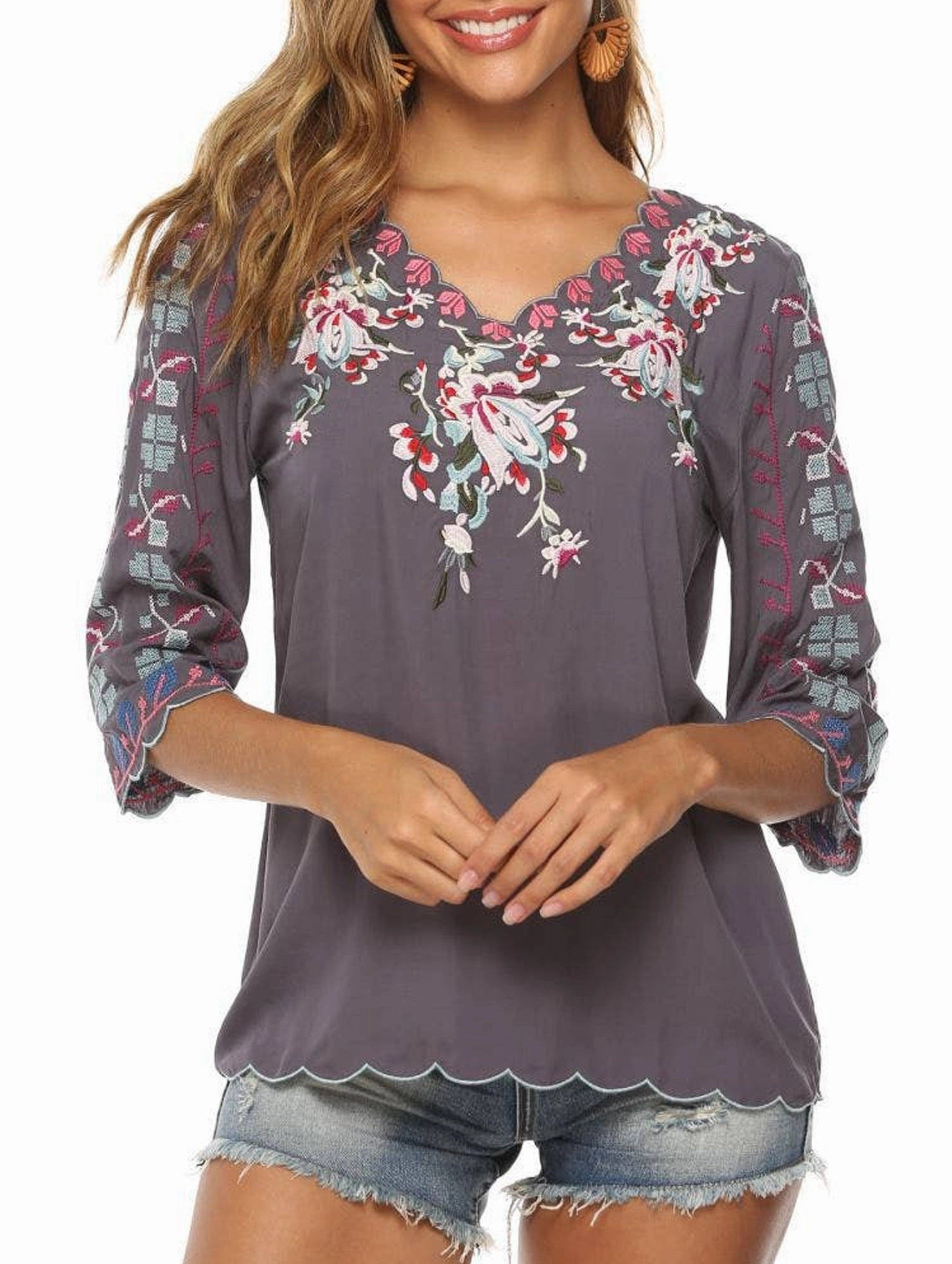 LongWearingComfort COTTON V-NECK FLORAL EMBROIDERED TOP_CWTBLL0824